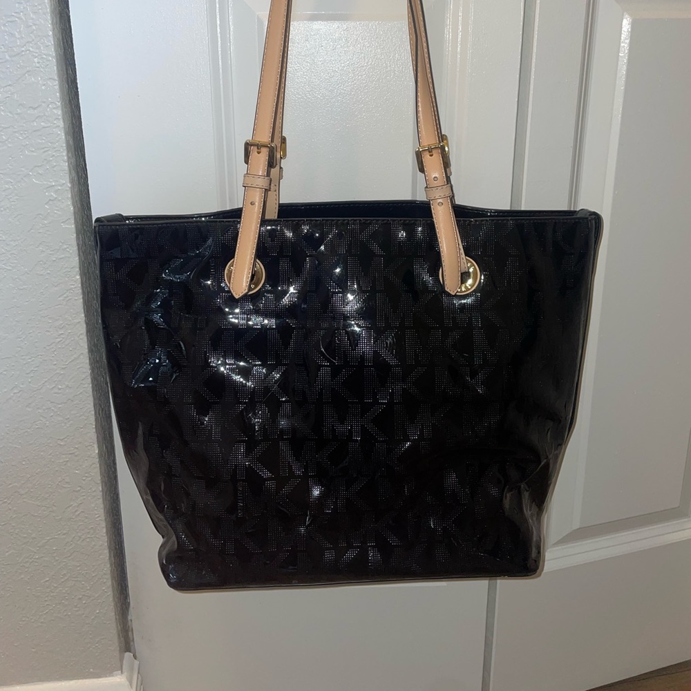 Michael Kors handbag, black patent leather